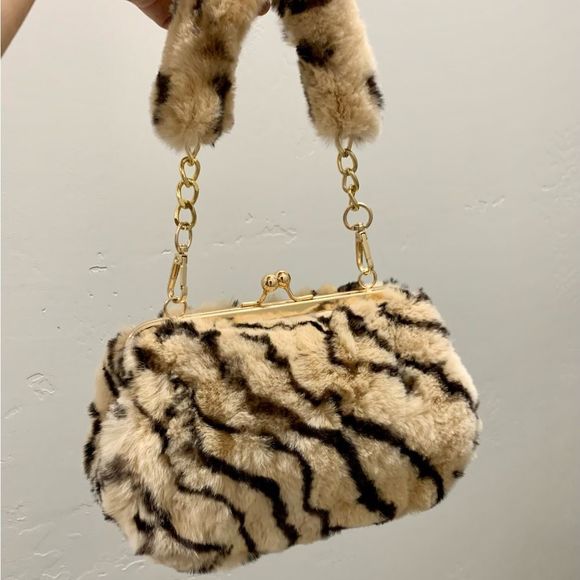 NWT Handmade Real Rex Rabbit Fur Kisslock Wristlet/Crossbody & 2 Strap Styles - Picture 6 of 14